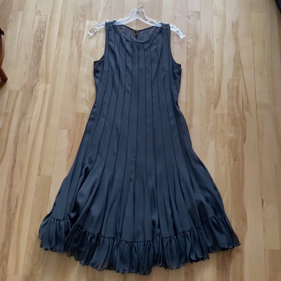 EUC Rickie Freeman for Teri Jon Pewter dress - Picture 10 of 16